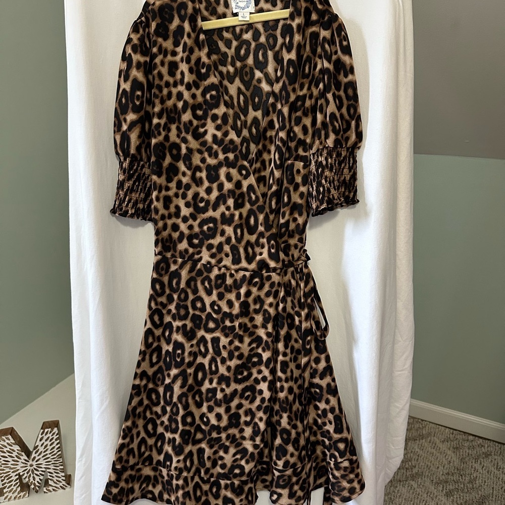 Blue Rain Leopard print Lined Wrap Dress Size Large